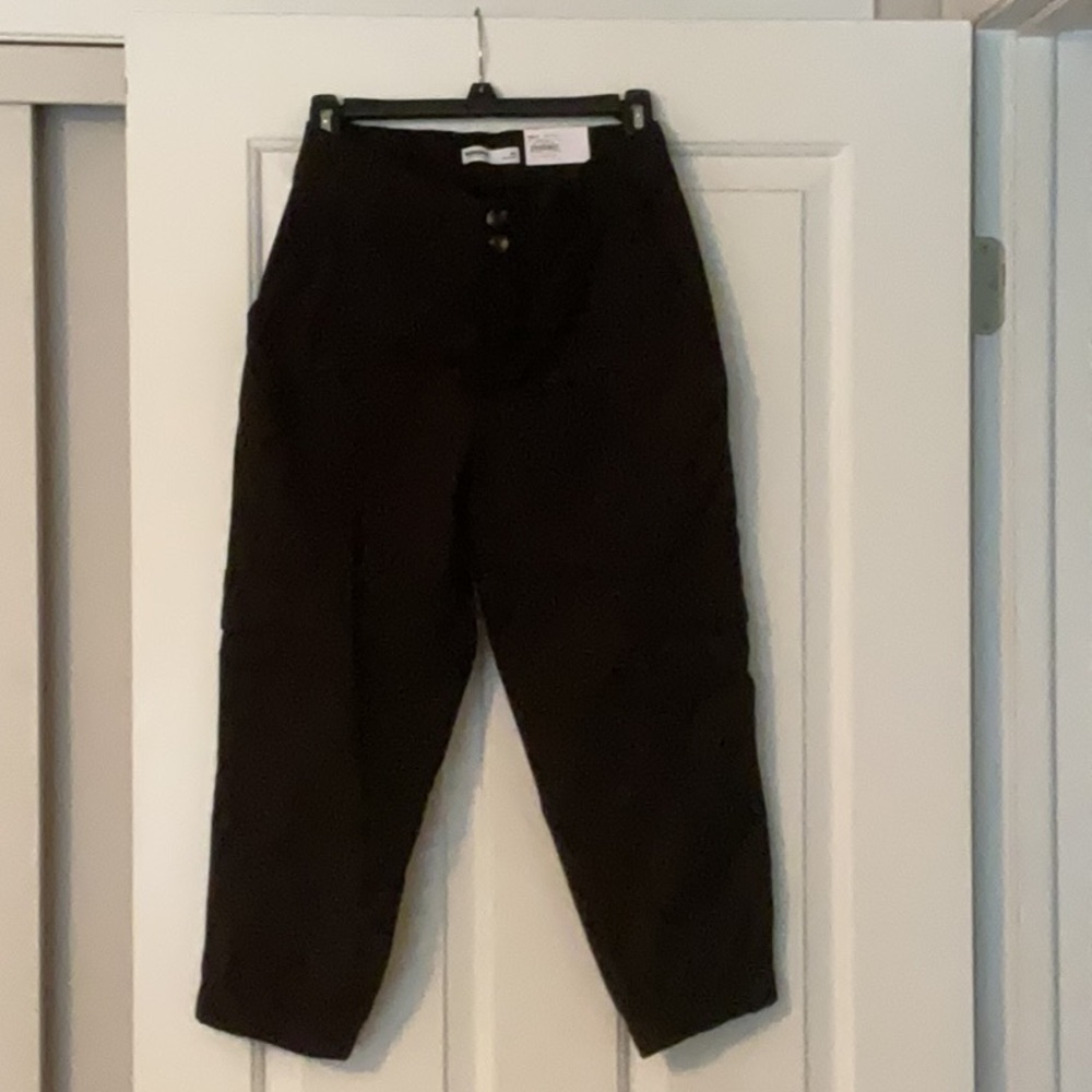 Sonoma Black Cargo Capri Pants Casual Style